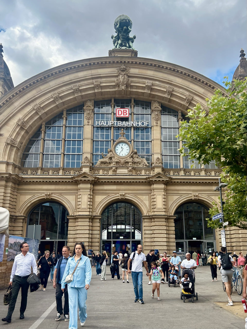 Reisdag naar Praag · foto 1